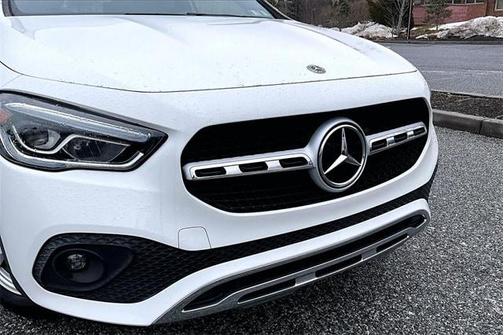 2021 Mercedes-Benz GLA 250 Base 4MATIC