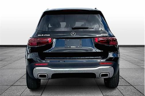 2026 Mercedes-Benz GLB 250 Base 4MATIC