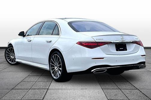 Moonlight White 2026 Mercedes-Benz S-Class