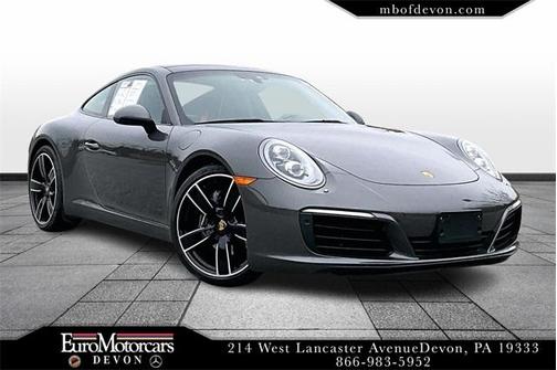 2017 Porsche 911 Carrera 4