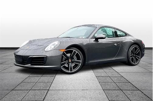 2017 Porsche 911 Carrera 4