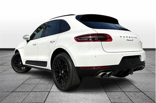 2017 Porsche Macan S