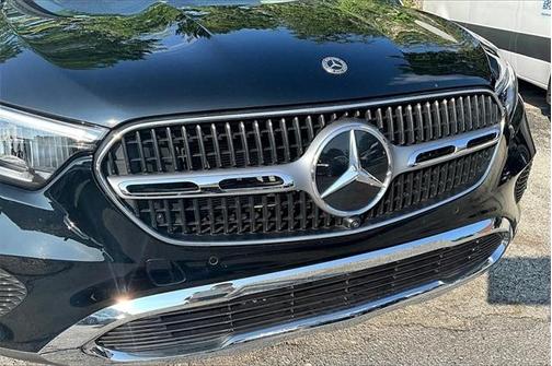 2025 Mercedes-Benz GLC 350e Base 4MATIC