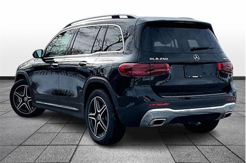 2026 Mercedes-Benz GLB 250 Base 4MATIC
