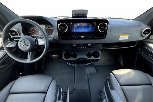 2025 Mercedes-Benz Sprinter 2500 High Roof