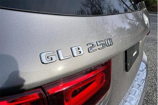 2023 Mercedes-Benz GLB 250 Base 4MATIC