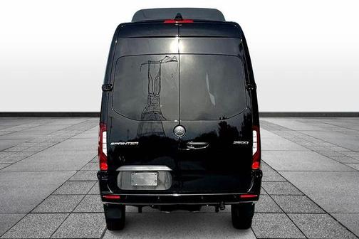 2026 Mercedes-Benz Sprinter 2500 High Roof