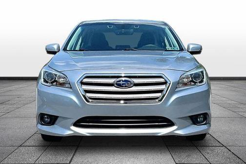 Ice Silver Metallic 2017 Subaru Legacy 2.5i Limited