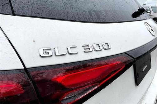 2025 Mercedes-Benz GLC 300 Base 4MATIC