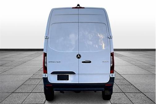 2026 Mercedes-Benz Sprinter 2500 Standard Roof
