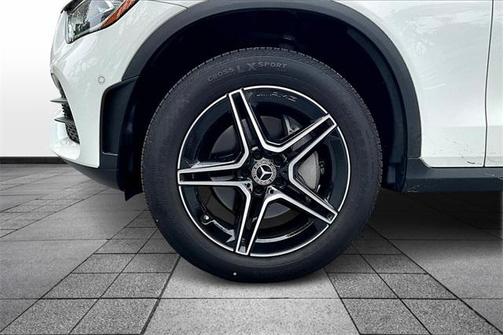 2021 Mercedes-Benz GLC 300 Base 4MATIC