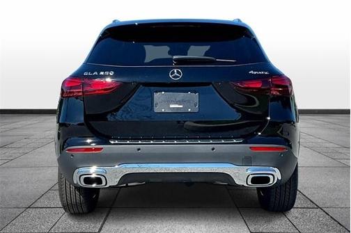 2026 Mercedes-Benz GLA 250 Base 4MATIC