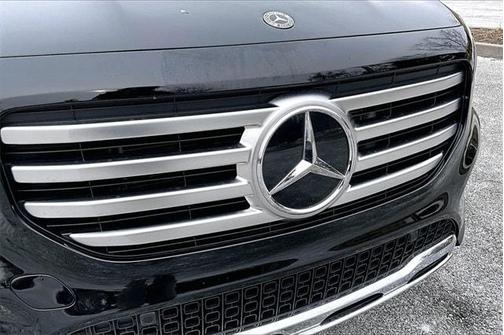 2025 Mercedes-Benz GLB 250 Base 4MATIC