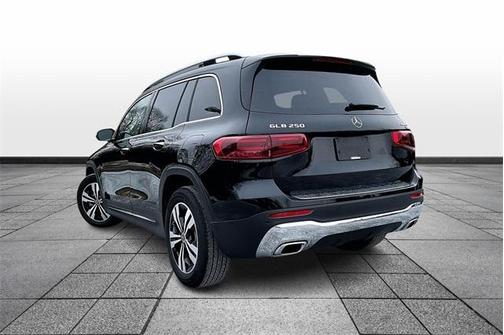 2025 Mercedes-Benz GLB 250 Base 4MATIC