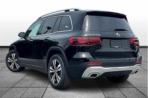 2025 Mercedes-Benz GLB 250 Base 4MATIC
