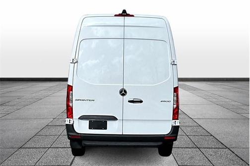 2025 Mercedes-Benz Sprinter 2500 High Roof