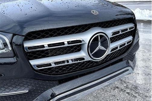 2022 Mercedes-Benz GLS 450 4MATIC