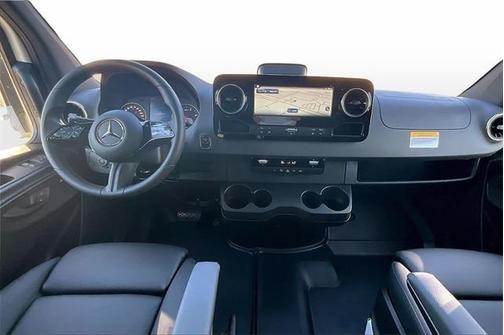 2026 Mercedes-Benz Sprinter 2500 ROOF 144IN WB