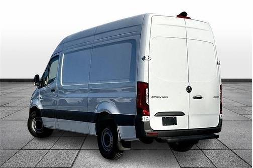 2026 Mercedes-Benz Sprinter 2500 ROOF 144IN WB