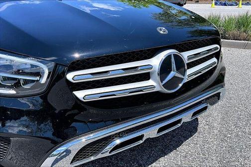 Black 2022 Mercedes-Benz GLC 300 Base 4MATIC
