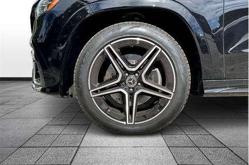 2024 Mercedes-Benz GLS 450 4MATIC