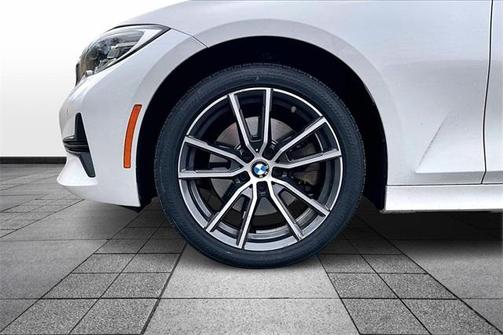 2020 BMW 330 i xDrive