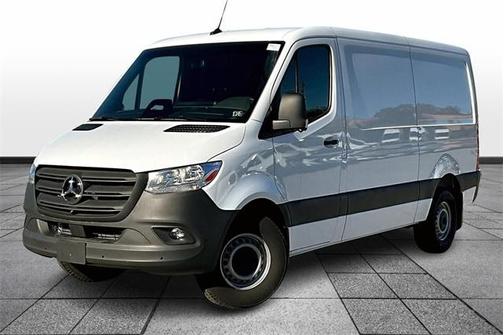 2025 Mercedes-Benz Sprinter 2500 Standard Roof