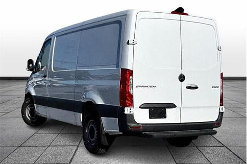 2025 Mercedes-Benz Sprinter 2500 Standard Roof