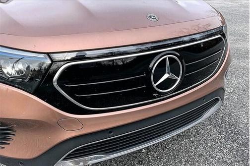 2023 Mercedes-Benz EQB 300 Base 4MATIC