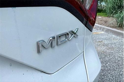 2023 Acura MDX Advance