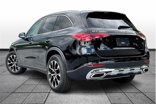 2025 Mercedes-Benz GLC 350e Base 4MATIC