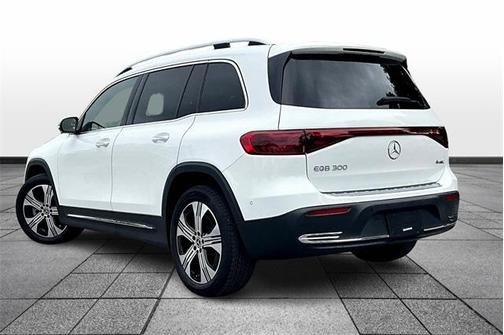 2024 Mercedes-Benz EQB 300 Base 4MATIC