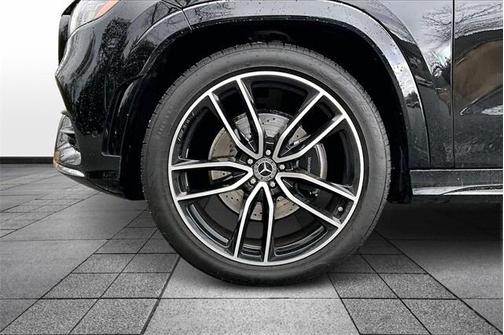 2023 Mercedes-Benz GLS 450 4MATIC