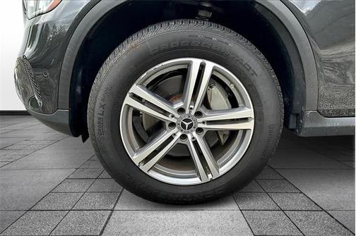 2021 Mercedes-Benz GLC 300 Base 4MATIC
