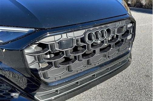 2025 Audi SQ8 4.0T Premium Plus