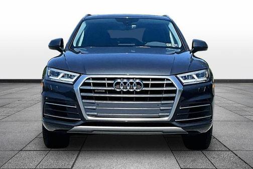 Manhattan Gray Metallic 2018 Audi Q5 2.0T Tech Premium