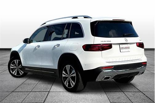 2025 Mercedes-Benz GLB 250 Base 4MATIC