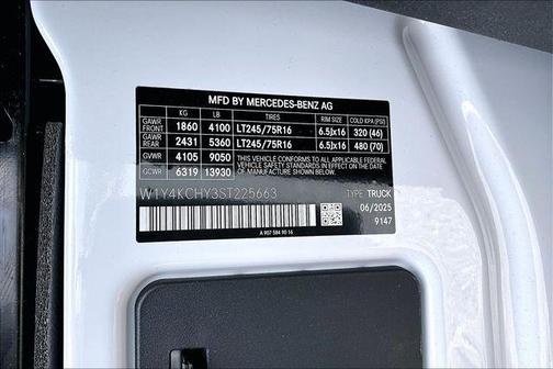 Arctic White 2025 Mercedes-Benz Sprinter 2500 170 WB
