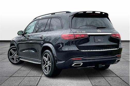 2026 Mercedes-Benz GLS 450 4MATIC