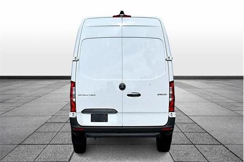 2025 Mercedes-Benz Sprinter 2500 Standard Roof