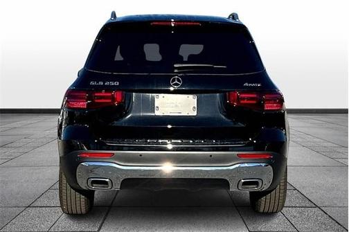 2026 Mercedes-Benz GLB 250 Base 4MATIC