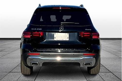 2026 Mercedes-Benz GLB 250 Base 4MATIC