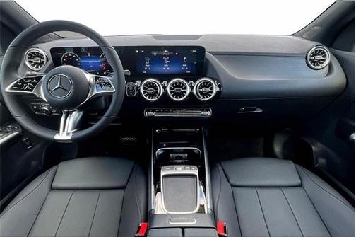 2026 Mercedes-Benz GLA 250 Base 4MATIC