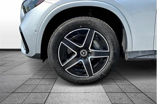 2023 Mercedes-Benz GLC 300 Base 4MATIC