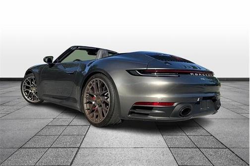 2020 Porsche 911 Carrera 4S