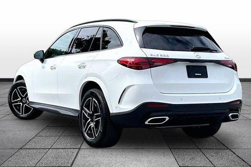 Polar White 2026 Mercedes-Benz GLC 300 Base 4MATIC