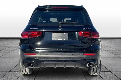 2025 Mercedes-Benz AMG GLB 35 