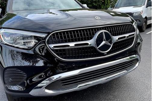 2024 Mercedes-Benz GLC 300 Base 4MATIC
