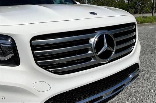 2025 Mercedes-Benz GLB 250 Base 4MATIC