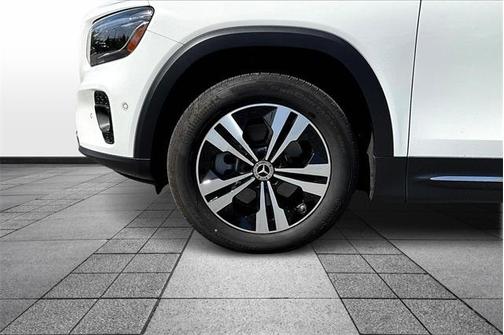 2025 Mercedes-Benz GLB 250 Base 4MATIC